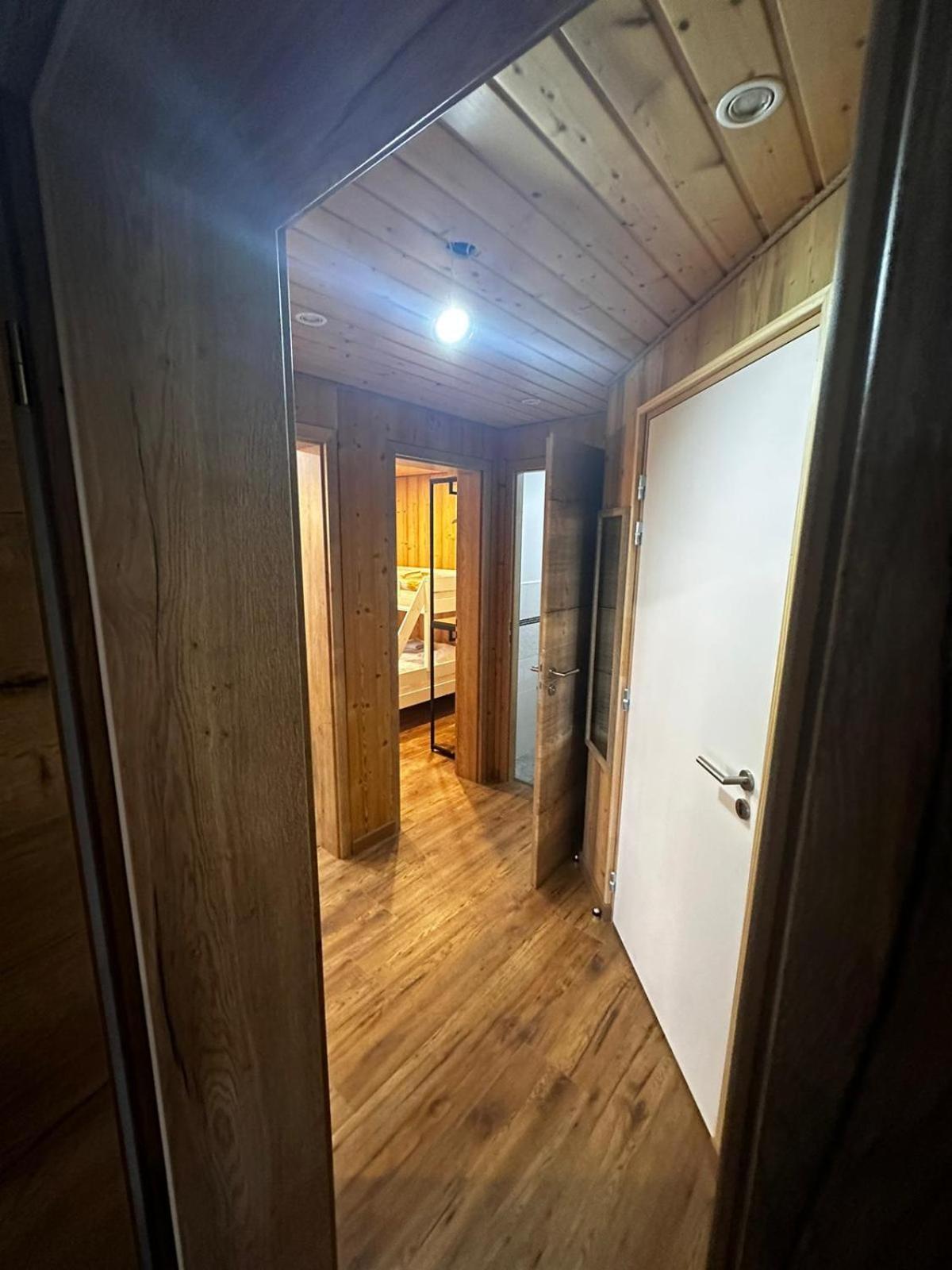 Les Chalets Bambi & Jacuzzi Privatif La Bresse Phòng bức ảnh