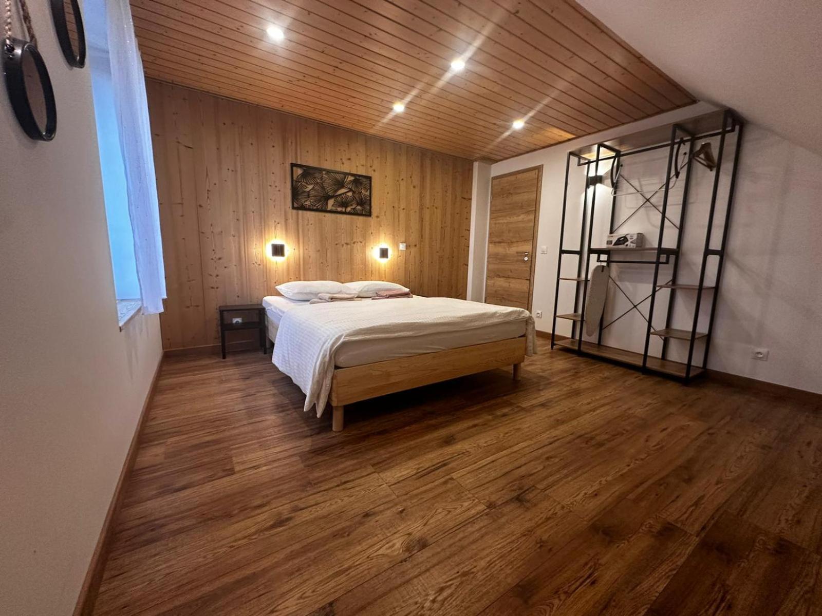 Les Chalets Bambi & Jacuzzi Privatif La Bresse Phòng bức ảnh